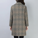 Palton cu două rânduri de nasturi