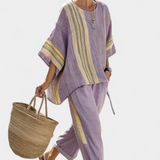 Corina – top elegant din lavandă și pantaloni cu dungi muștar